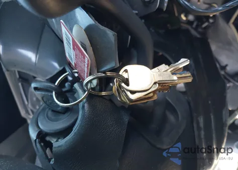 2002 Chevrolet S-10 Ls из США, поврежденный, VIN 1GCCS19W728173569